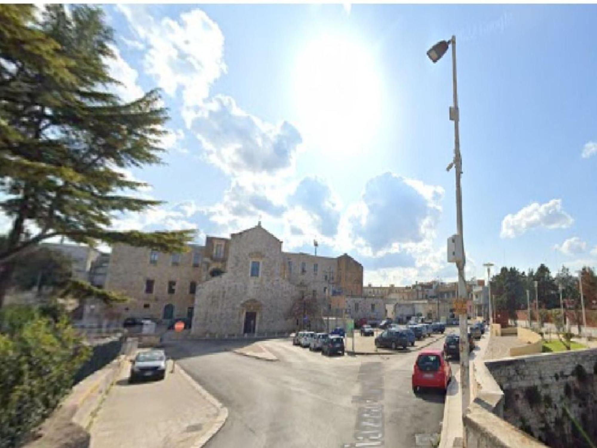 Casa Bianca Bnb,Big Terrace,10 Min Airport Beaches بيتونتو المظهر الخارجي الصورة