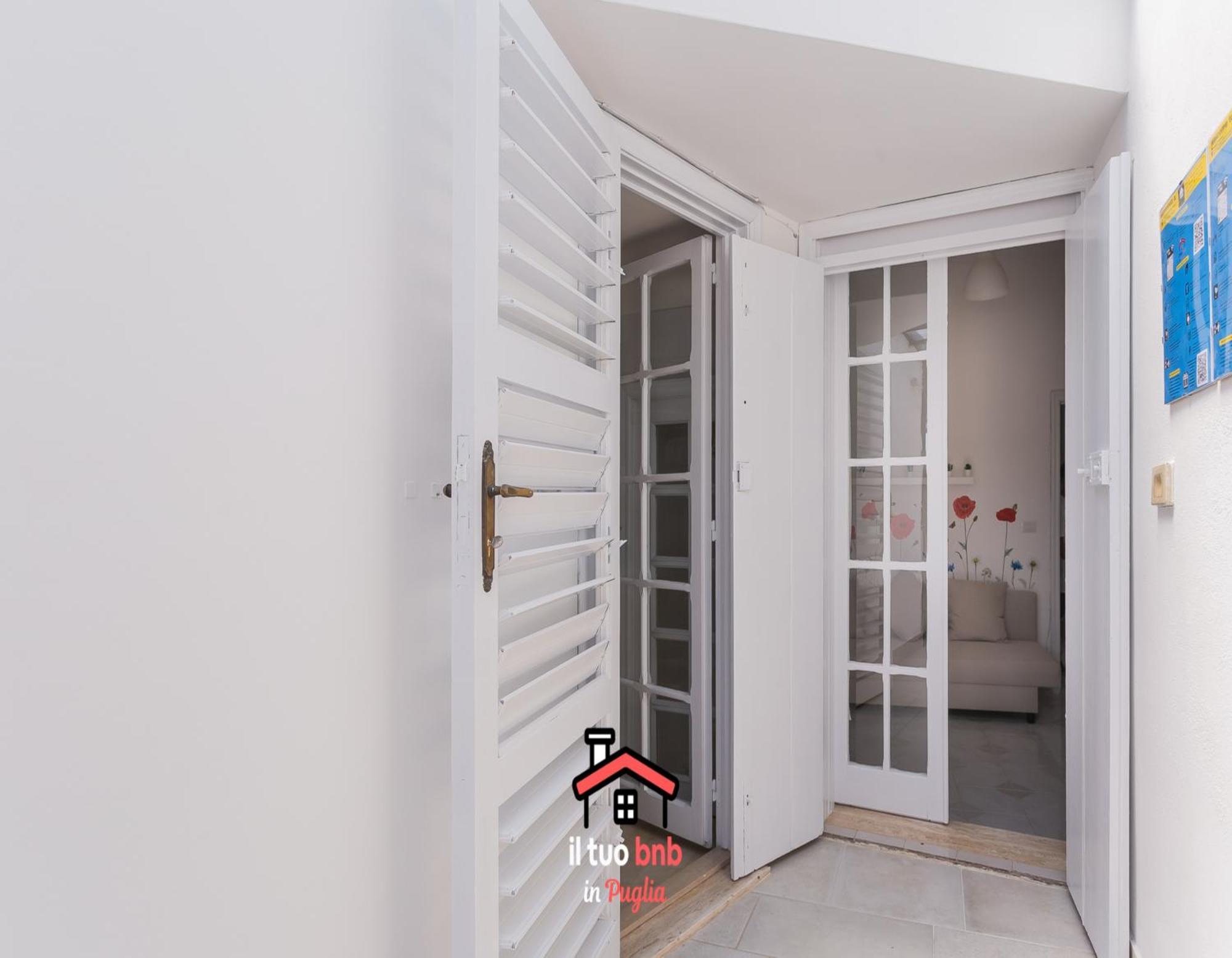 Casa Bianca Bnb,Big Terrace,10 Min Airport Beaches بيتونتو المظهر الخارجي الصورة