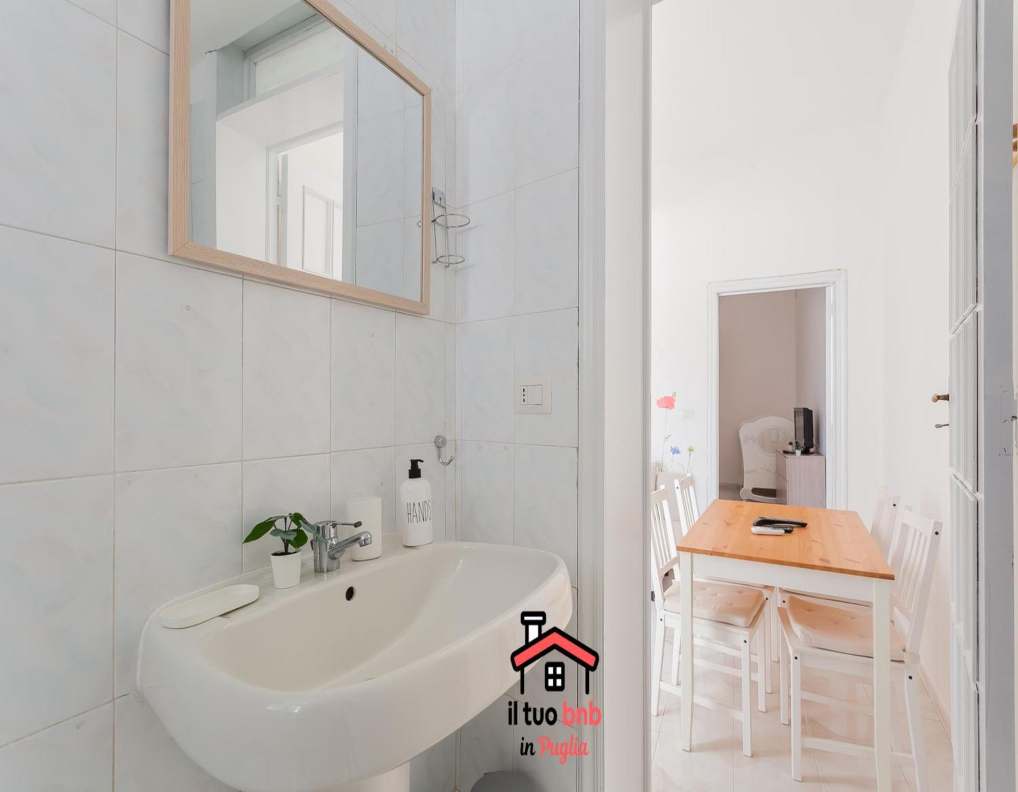 Casa Bianca Bnb,Big Terrace,10 Min Airport Beaches بيتونتو المظهر الخارجي الصورة