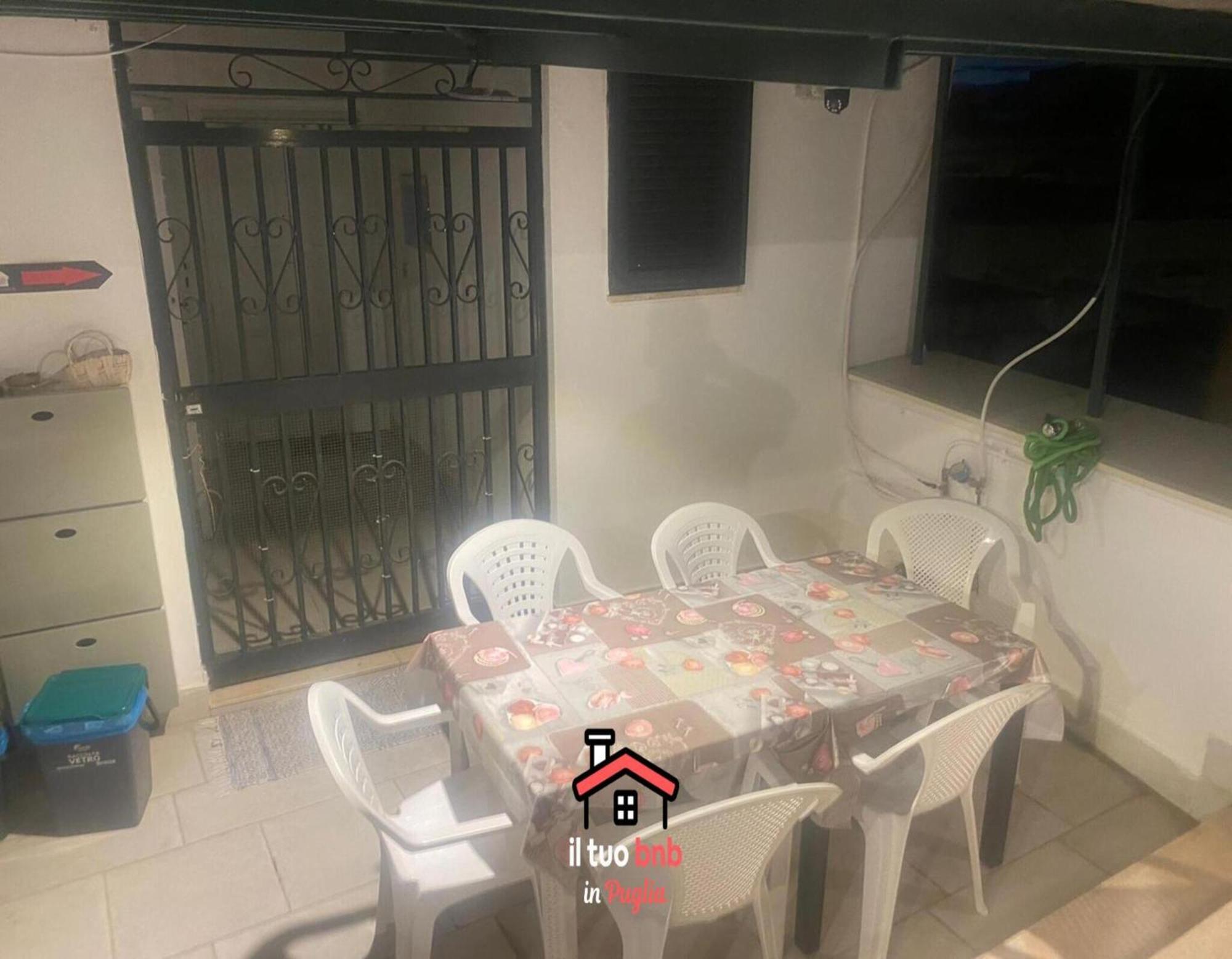 Casa Bianca Bnb,Big Terrace,10 Min Airport Beaches بيتونتو المظهر الخارجي الصورة